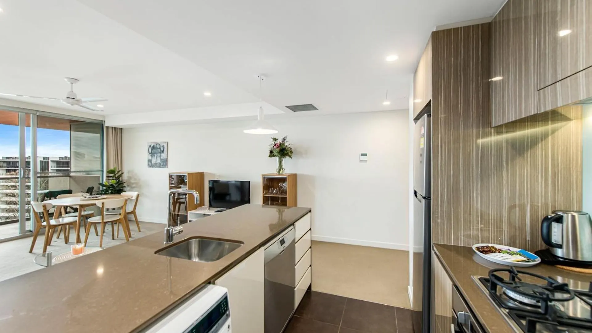Jamieson - Lakeview Apt Canberra